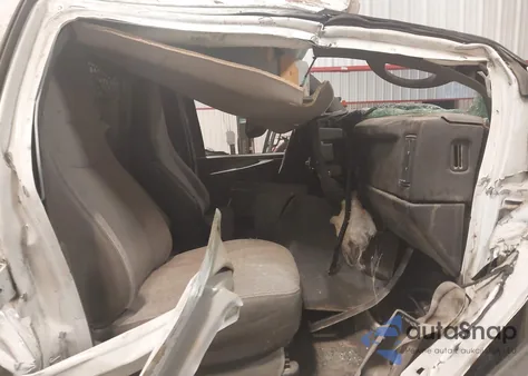 2011 Chevrolet Express 1500 Work Van from USA, damaged, VIN 1GCSGAFX7B1125833